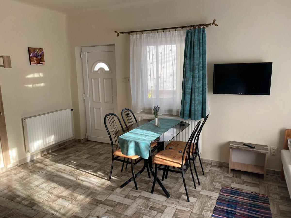 Levendula Vendeghaz Apartment Hajduboszormeny Exterior foto
