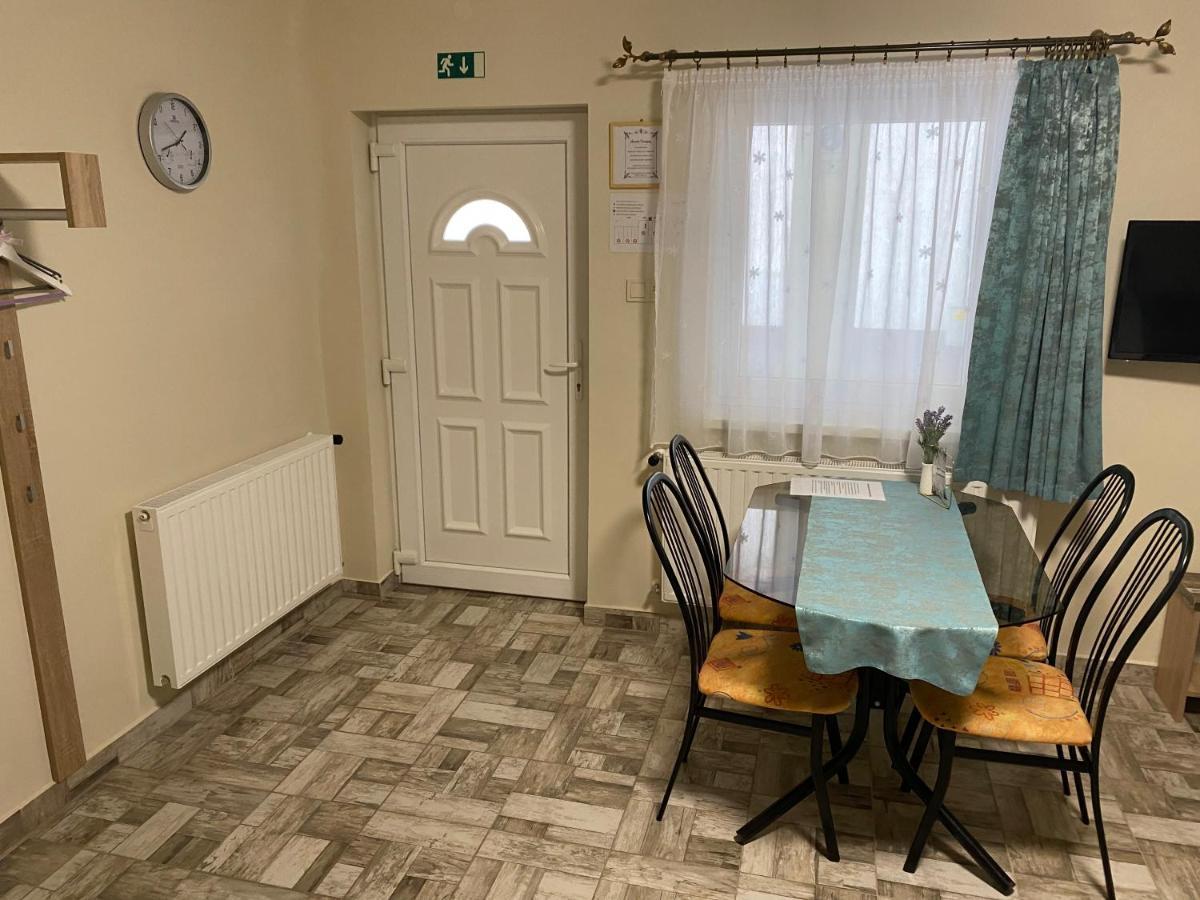 Levendula Vendeghaz Apartment Hajduboszormeny Exterior foto