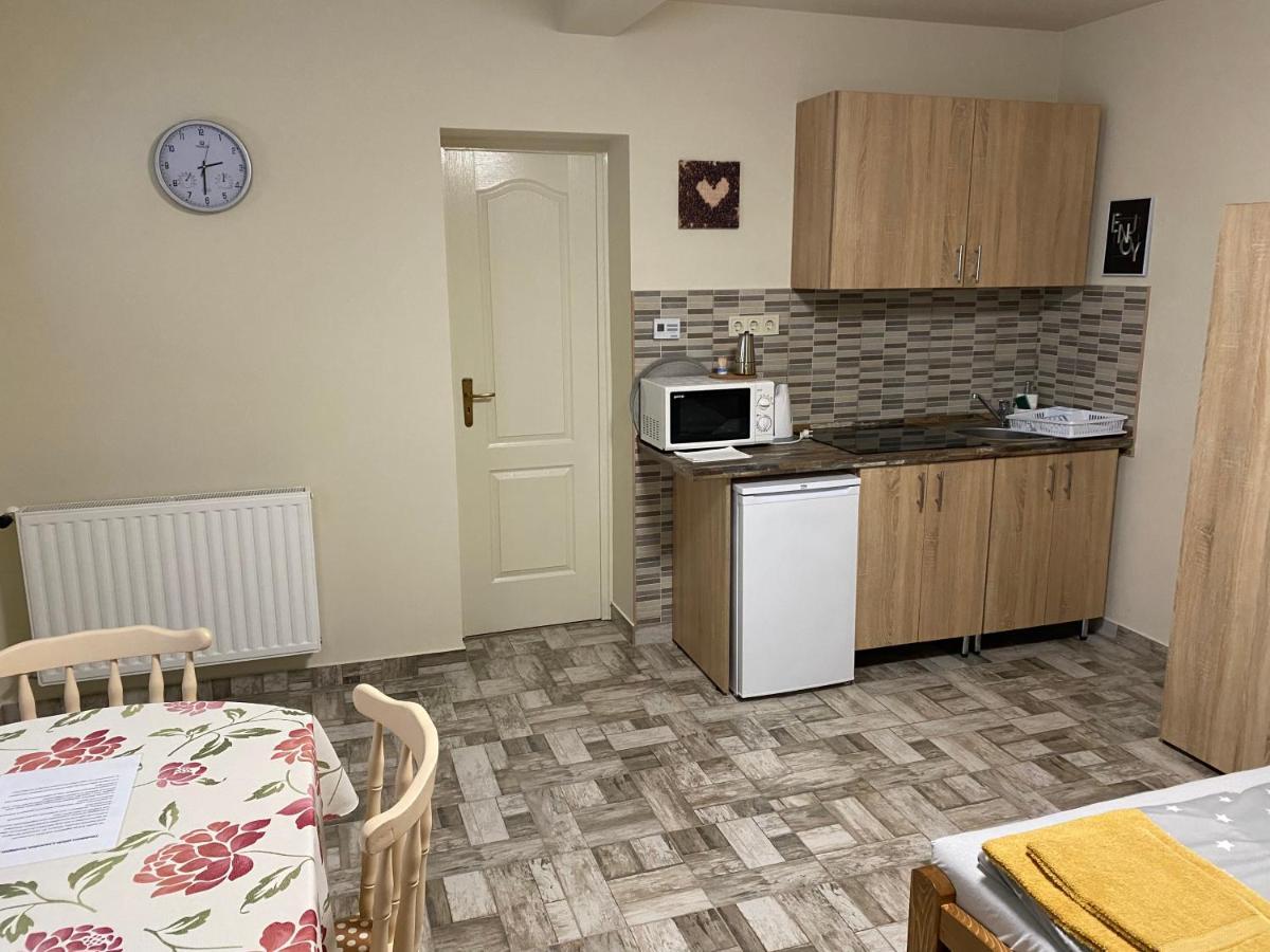 Levendula Vendeghaz Apartment Hajduboszormeny Exterior foto