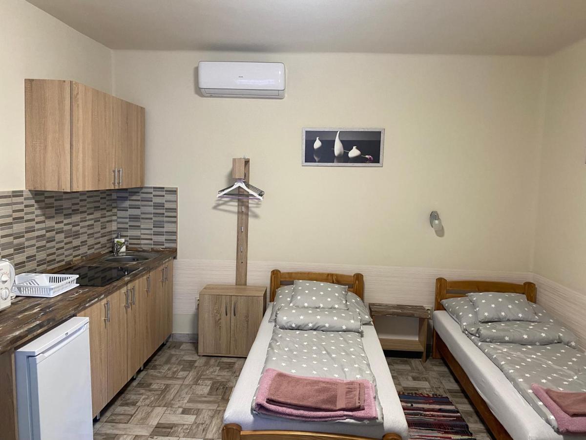 Levendula Vendeghaz Apartment Hajduboszormeny Exterior foto
