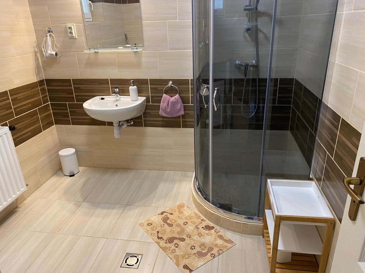Levendula Vendeghaz Apartment Hajduboszormeny Exterior foto